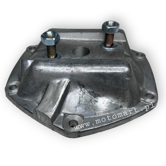 ORIGINAL M10 URAL differential cover differential bearing cover pin cover NEW