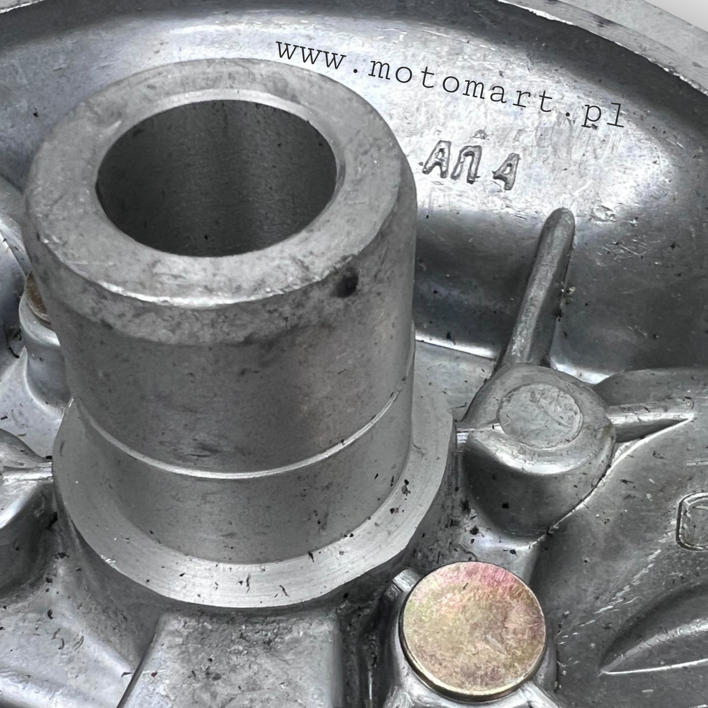 ORIGINAL M10 URAL Differentialdeckel Differentiallagerdeckel Stiftdeckel NEU